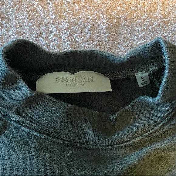 Essentials Fear Of God Crewneck Off Black Small Sweater - Picture 3 of 5